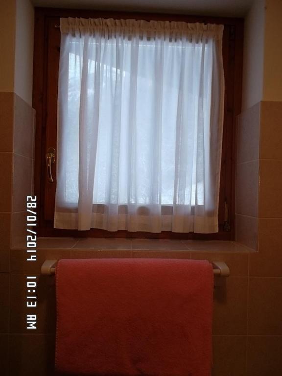 קסטיונה דלה פרסולאנה Hotel Residence La Rosa חדר תמונה