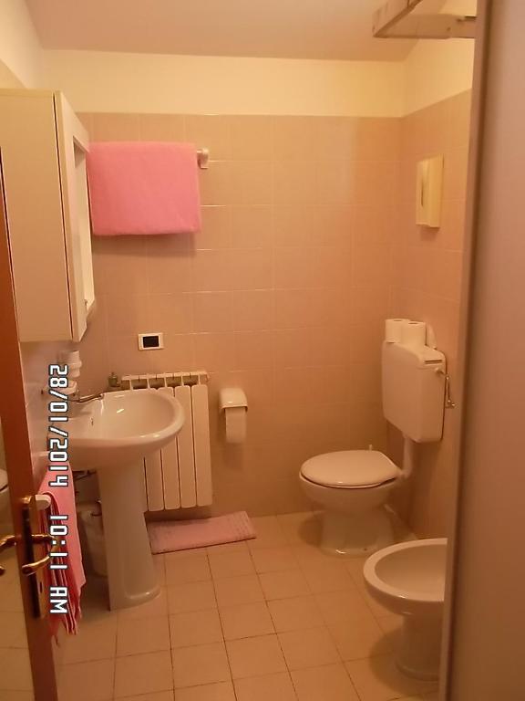 קסטיונה דלה פרסולאנה Hotel Residence La Rosa חדר תמונה